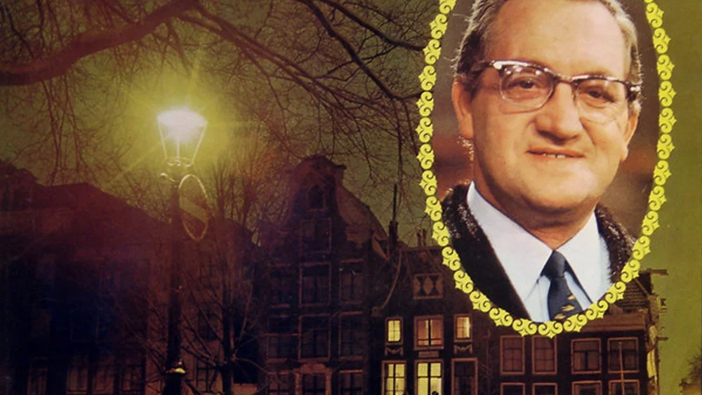 Tussen Kerstmis En Nieuwjaar - Remastered 2022 background