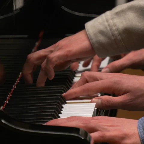 Brahms: 11 Chorale Preludes, Op. 122: No. 8, Es ist ein Ros' entsprungen (Arr. Mandyczewski for Piano 4 Hands)