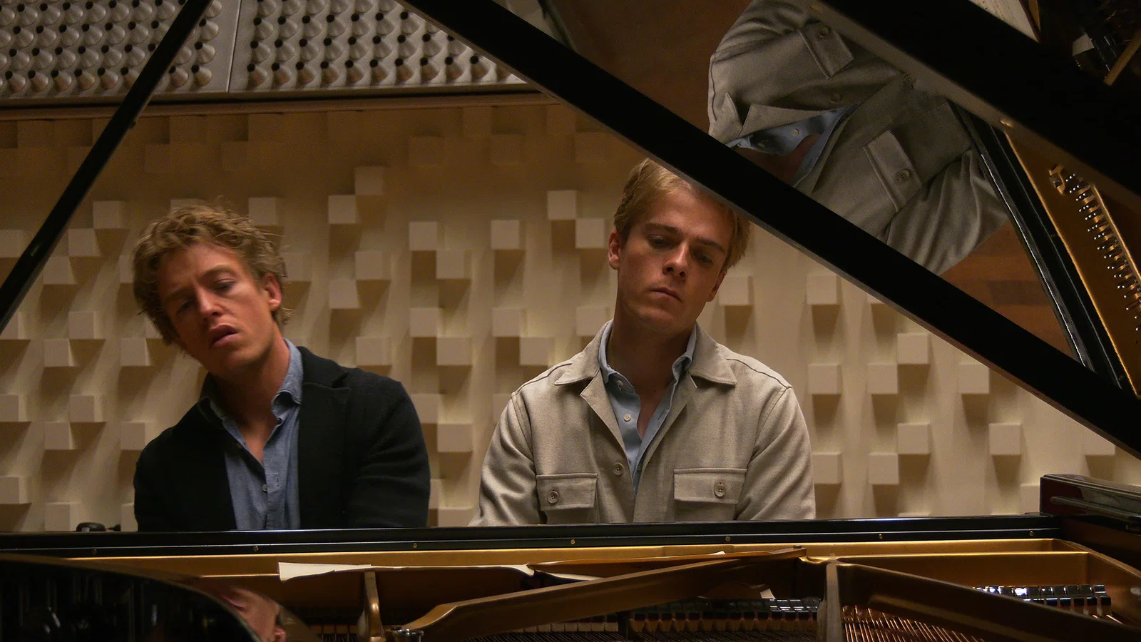 Godard: Jocelyn, Op. 100: Berceuse (Arr. Sandré for Piano 4 Hands) background