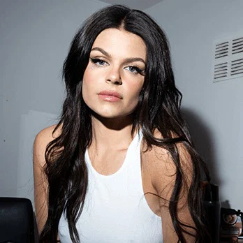 Davina Michelle
