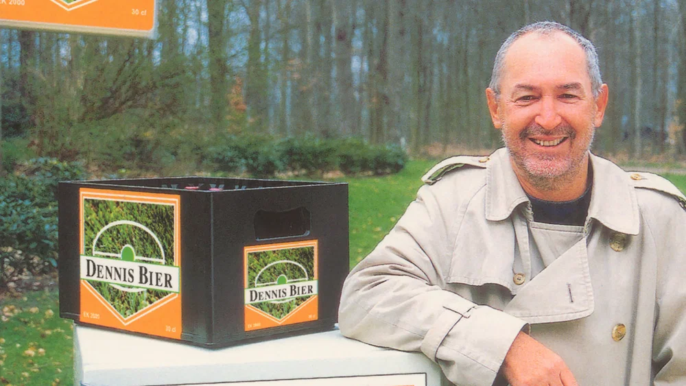 1-2-3-4 Dennis Bier background