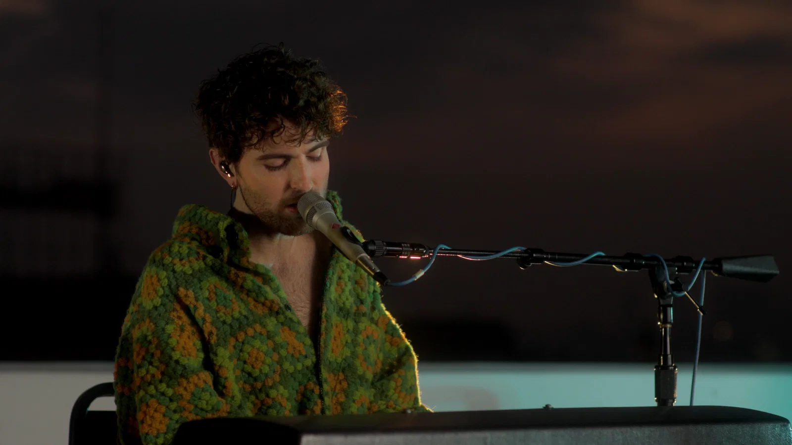 Arcade - Live from the Capitol Records Rooftop background