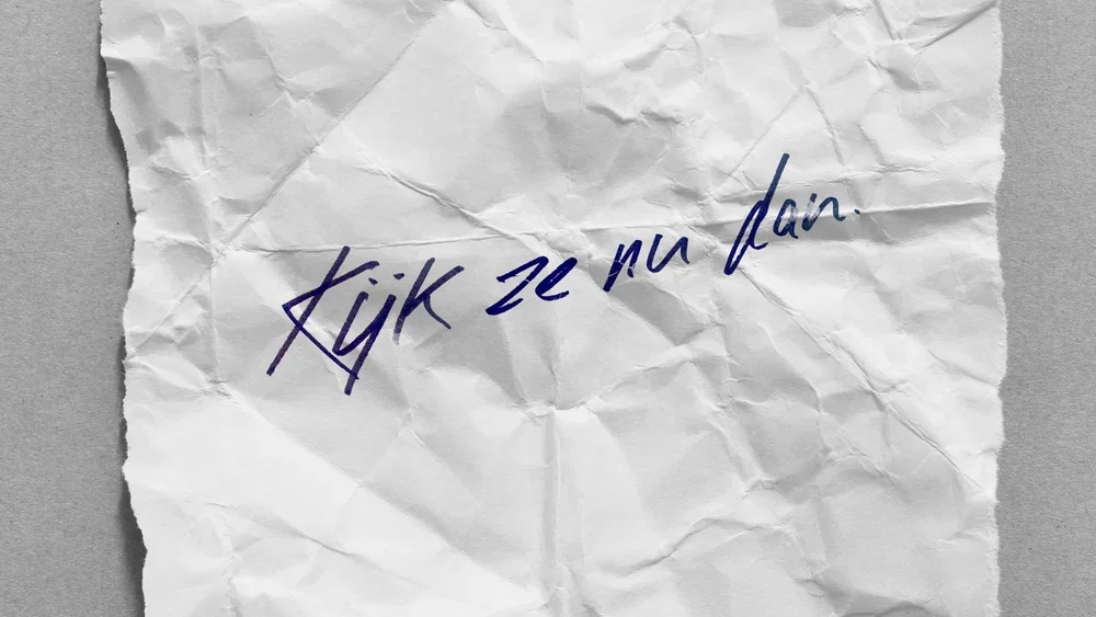 Kijk Ze Nu Dan background