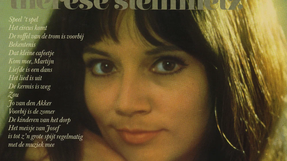 14 Liedjes Van Thérèse - Remastered background