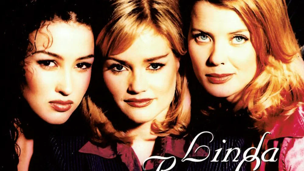 Linda Roos & Jessica - Expanded Edition background
