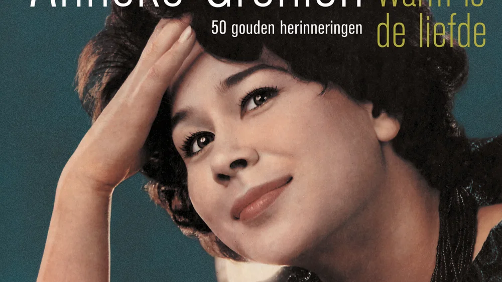 Warm Is De Liefde - 50 Gouden Herinneringen - digital version background