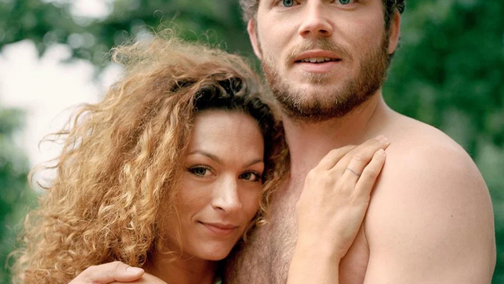 Ik Kan Blijven Kijken - Themasong Van De TV Serie “A’dam - E.V.A. Seizoen 3” background