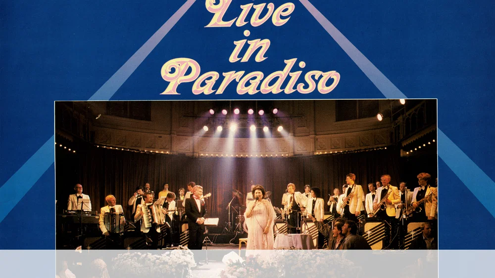 Live In Paradiso - Expanded Edition background