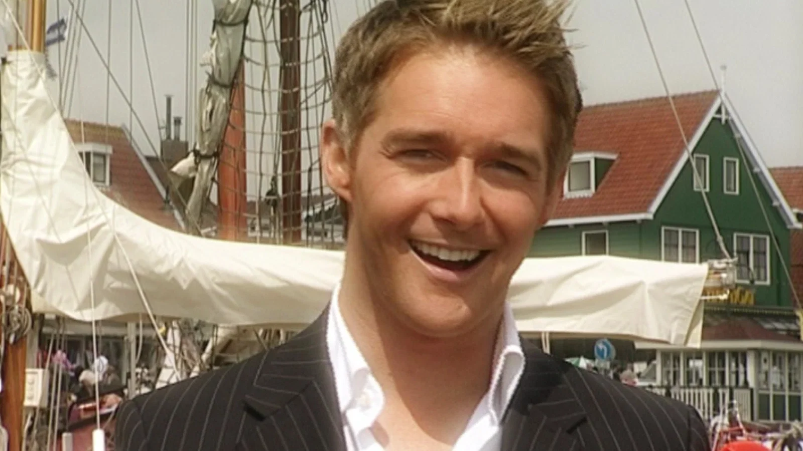 Eenmaal Komt Voor Jou Die Dag background