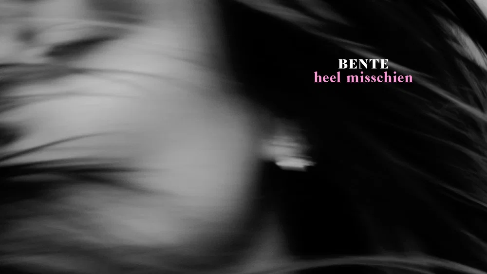Heel Misschien background