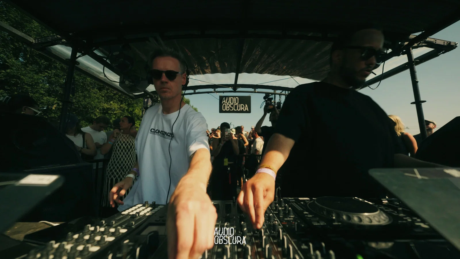 Joris Voorn B2B Benny Rodrigues @ Audio Obscura Highway Rave  background