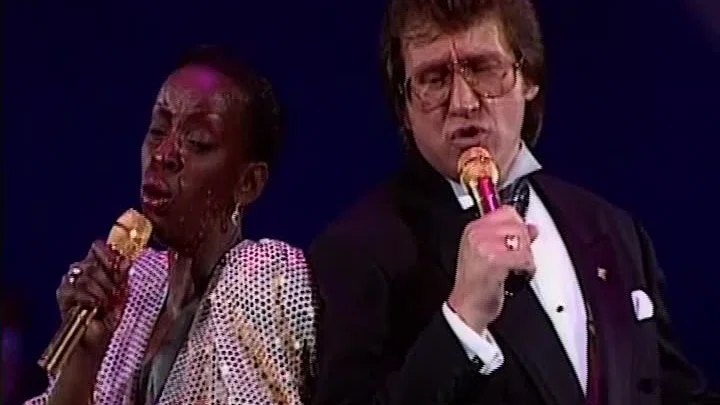 Ebony And Ivory (Gala Of The Year 1988) background