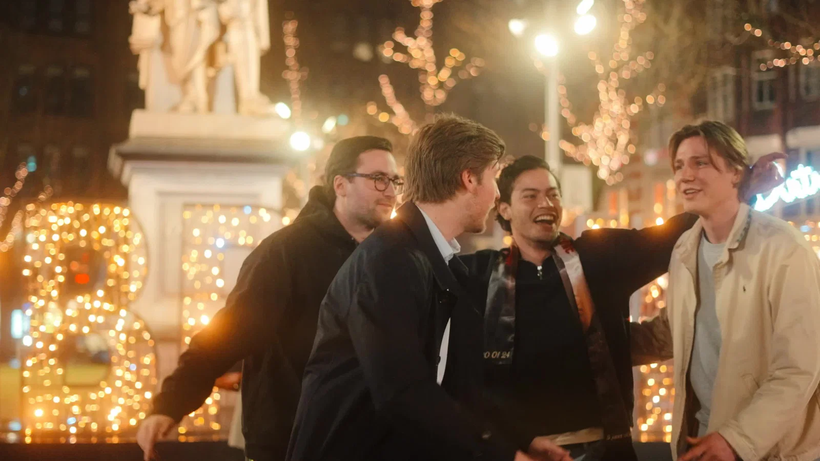 Jongens Van Het Plein background