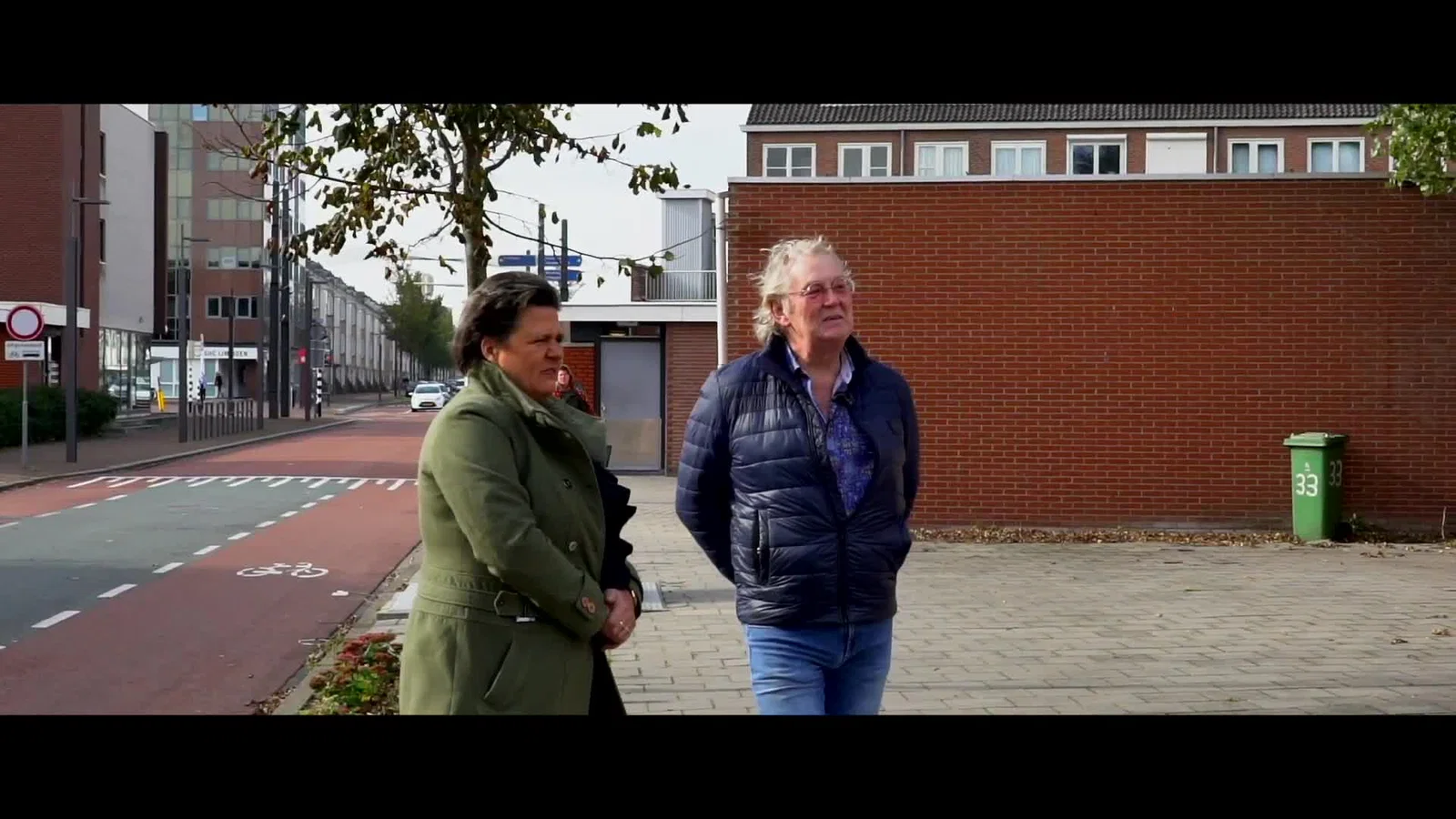 Es van Velzen Deel 2 background