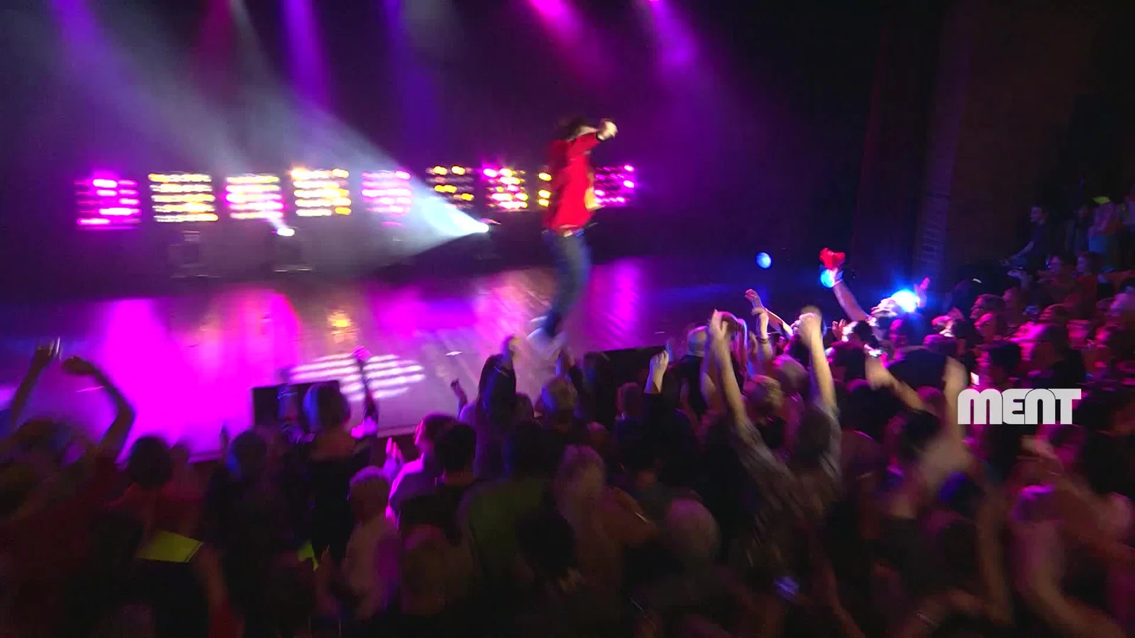 Alaafrojack background
