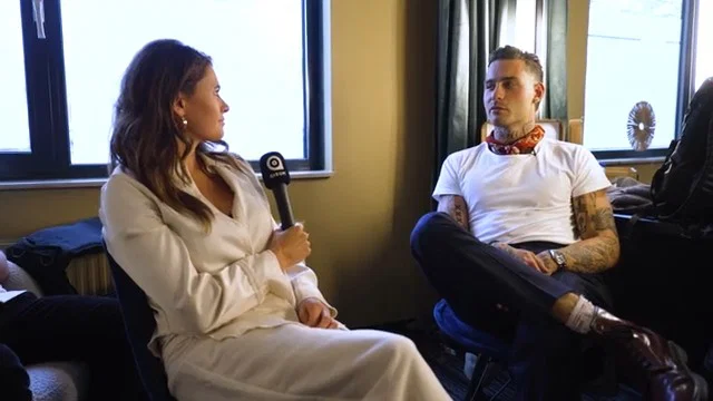 Achter De Schermen Bij Douwe Bob