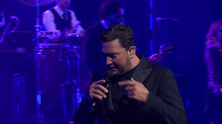Thuis Komen Pas De Tranen / Toch Zal Ik Altijd Aan Je Denken - Live in Carré 2023