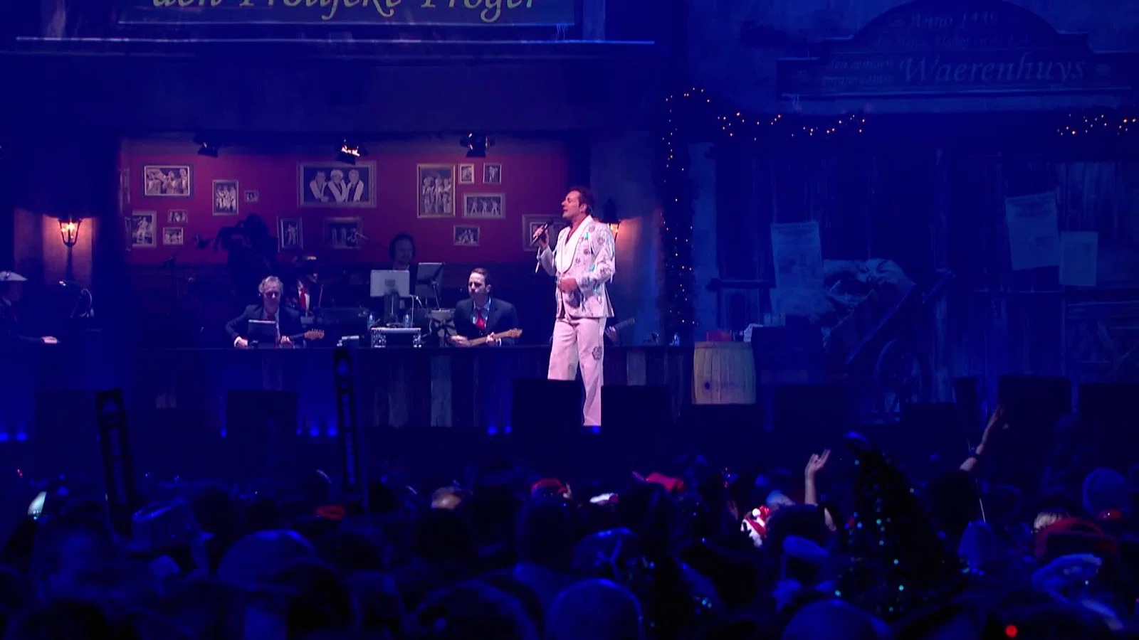 Christmas Uptempo Medley - Live in Rotterdam Ahoy background